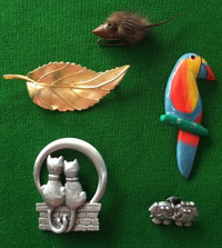 Five Brooches - 2 made of Pewter