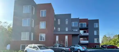 4 1/2 à louer
