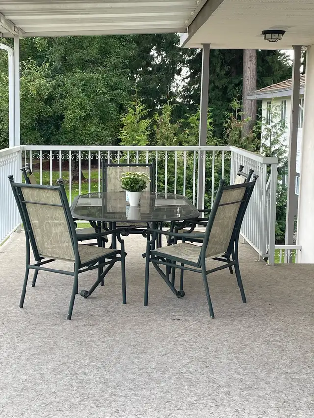 Affordable Room for Rent for women  on Peaceful 5-Acre Property in Room Rentals & Roommates in Delta/Surrey/Langley - Image 9