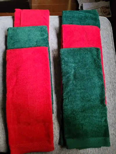Christmas Hand Towels (EACH PAIR), View more