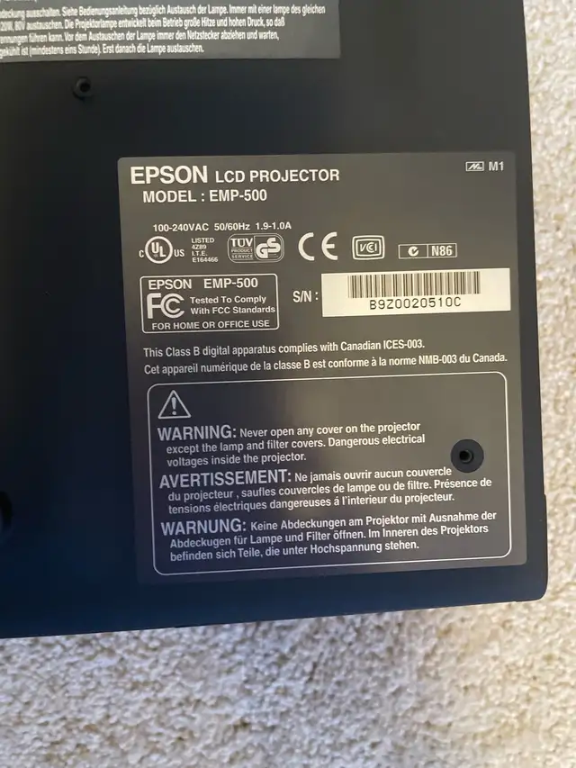 Epson Projector in General Electronics in Edmonton - Image 3