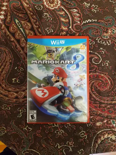 Includes: case, instruction manual and game.