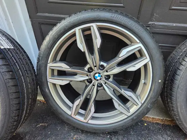 BMW X3 M40i G01 X4 G02 OEM  rims 21" and new tires TPMS in Tires & Rims in Markham / York Region - Image 5