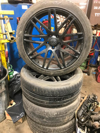 4 mags and tires for Mercedes’ G wagon 22”