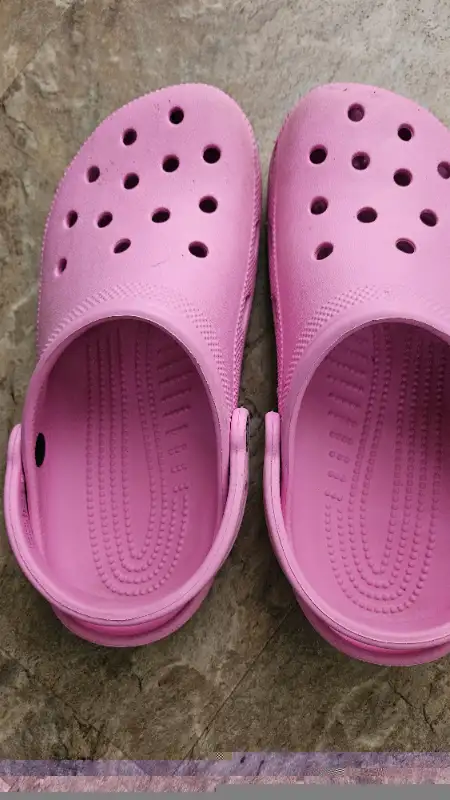 Pink Crocs in Women's - Shoes in Red Deer - Image 3