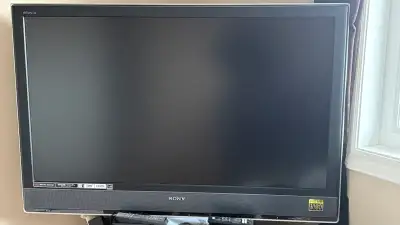 Sony, Bravia ( HGTV) 46”, View more