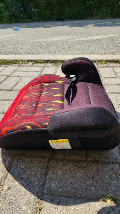 BOOSTER SEAT Travel Friendly , View more