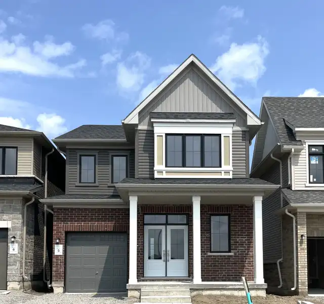 3 Bed 2.5 Bath - Detached House - Barrie - For Rent