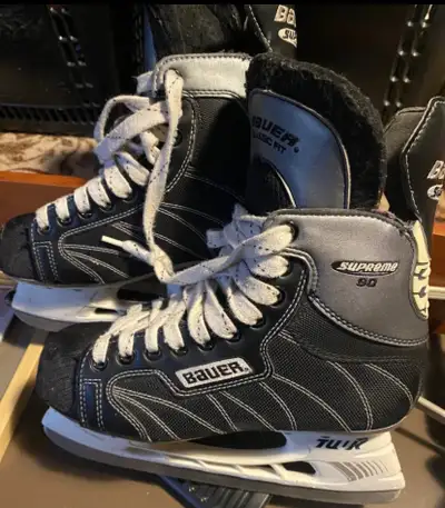 Bauer Supreme 90 Ice Hockey Skates - US Size 5D, View more