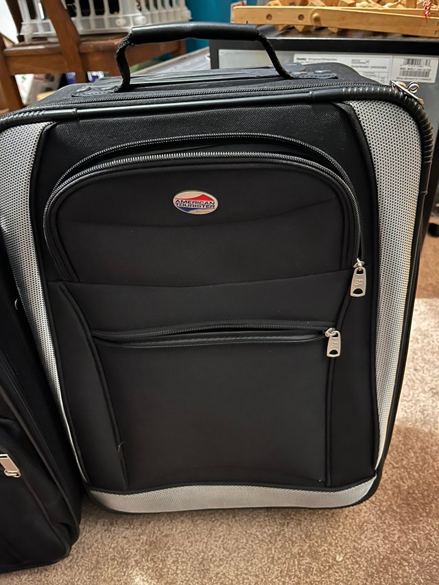Small luggage Other Thunder Bay Kijiji