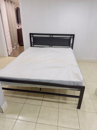 Metal bed for sale 220