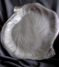 STUDIO NOVA - MIKASA SHELL PLATTER (NEW)