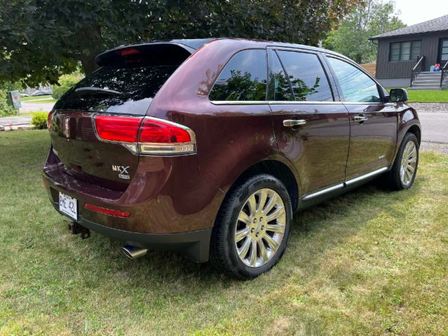 Lincoln MKX — photo 2