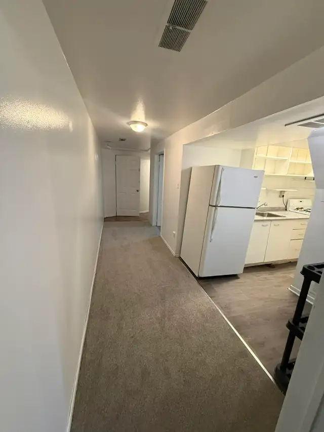 Basement Apartment for Rent 1 Bedroom 1 Bathroom in Long Term Rentals in Mississauga / Peel Region - Image 3