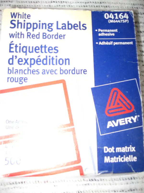 New box of White Shipping Labels with Red Border in Other in City of Halifax - Image 2
