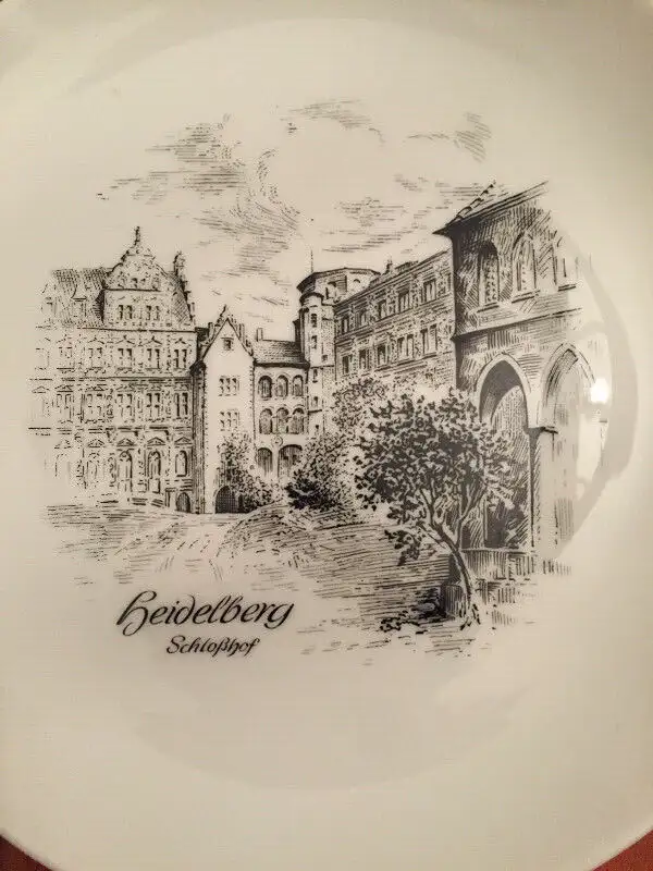 Heidelberg Germany AK Kaiser Schloss Collector Plate in Arts & Collectibles in City of Toronto - Image 3
