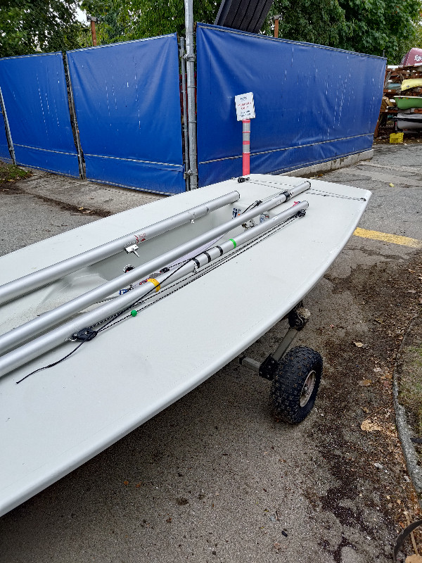 2010 Laser sailboat / dinghy in Sailboats in Downtown-West End - Image 3