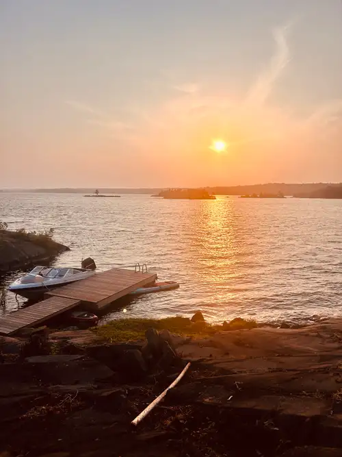 Imagine finishing work on Friday and being at your own private lakefront retreat within minutes. Loc...