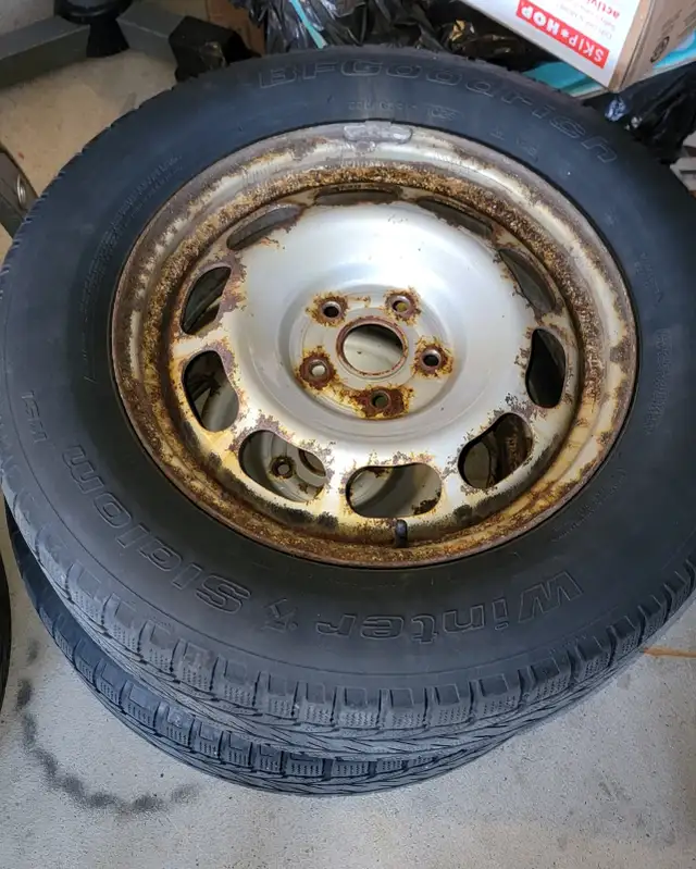 Winter Tires 225 65 R17 with Rims in Tires & Rims in City of Toronto - Image 3