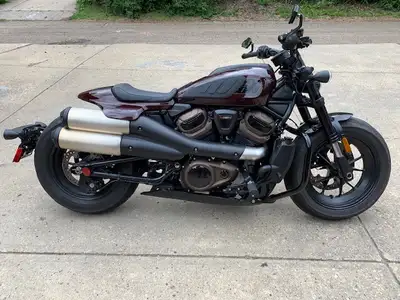 Mint Condition Harley Sporster 1250 S $14700.00 firm