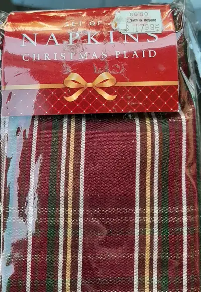 NIP 4 Christmas Plaid Napkins , View more