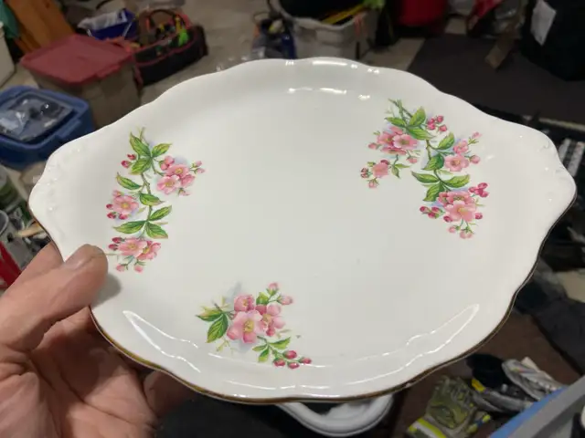 Royal Albert Evesham Serving Plate527575094333296641