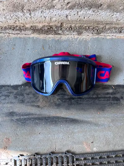 Carrera men’s ski goggles