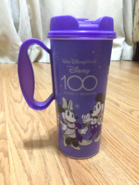 Tasse gobelet mug 100e anniversaire Walt Disney Co. Collector 