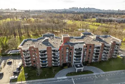 Condo 4 1/2  à Louer / Condo rental
