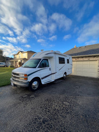 2002 R-Vision Trail Lite B-class Motorhome-PENDING 