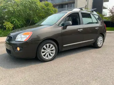 2012 Kia rondo ex v6 4 portes automatique, air climatisé, tilt, cruise,vitres portes miroirs électri...
