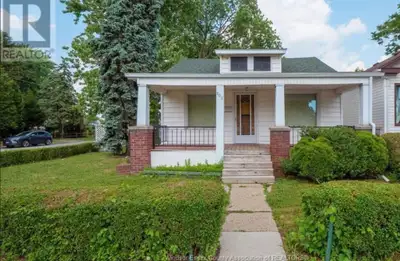 ️ Student Rooms for Rent – Walk to University of Windsor | Cle