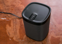 Sonos Play:1 speaker for streaming music
