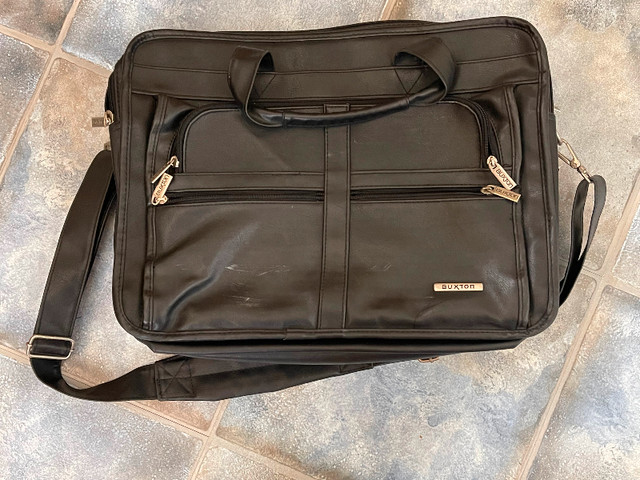 Black Leather Buxton Brief Case - Laptop bag in Other in Saint John - Image 3