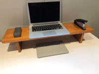 Monitor stand (#850) by TBayCraft