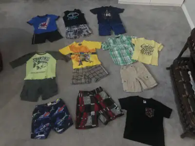Ensembles vêtements été garçon 4 ans, prix & marques variés, View more