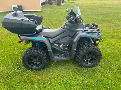 2021 can am 570 2200 km power steering winch two up seat new tires in excellent condition 8800 obo