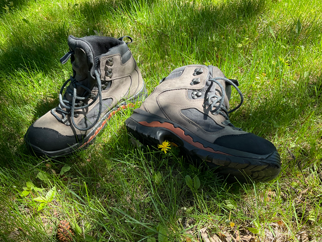 HIKING BOOTS (L.L.BEAN) in Fishing, Camping & Outdoors in Calgary - Image 3