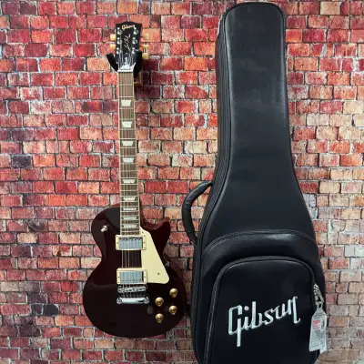 Gibson Les Paul Studio - Wine Red w/ Gig Bag, View more