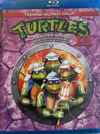 Les tortues ninja 3 / Blu-ray bilingue à vendre 5$