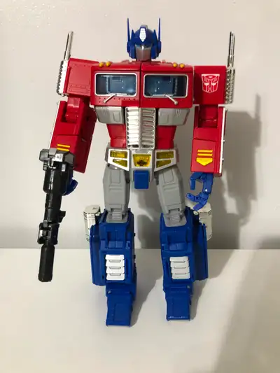 Transformers Masterpiece Optimus Prime Toys R US TRU MP-10 $200, View more