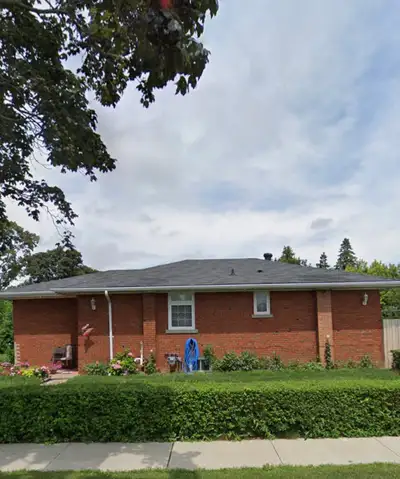 Located in Scarborough at 1 Ingrid Drive, M1G 3A5, near Ellesmere and Scarborough Golf Club, this sp...