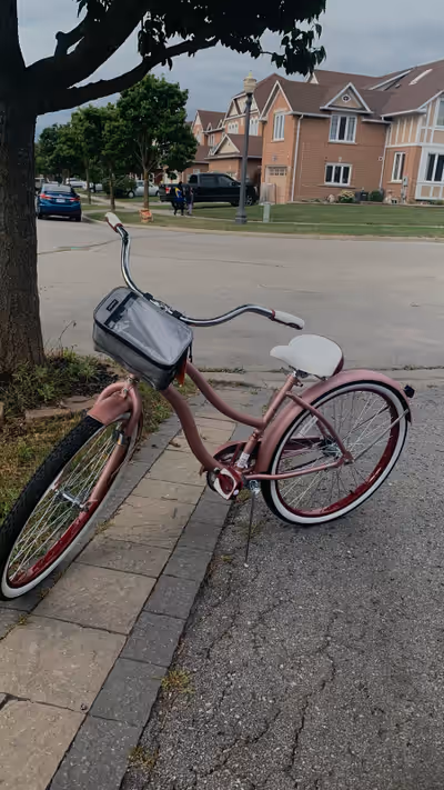 Pink Huffy Cruising Bike - Perfect for spring/ summer leisure bike rides! Great for all heights Bike...