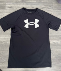 Under Armour shirts- youth XL 