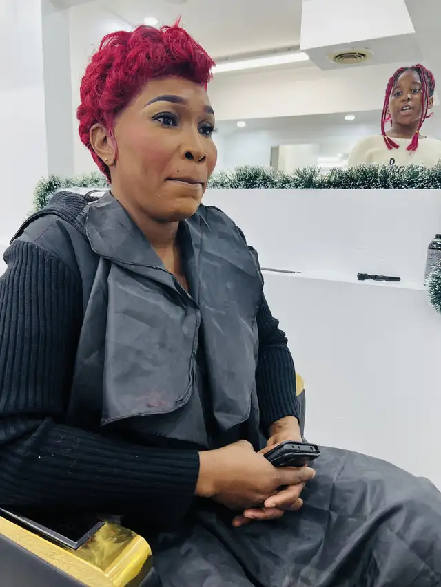 Wig Styling and Makeup64840301365123122