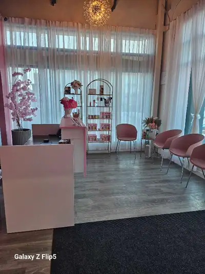 Massage therapist seeks new patients!, View more