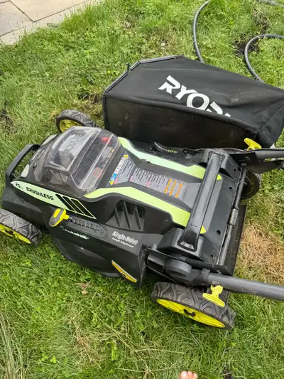 Ryobi 40V lawnmower with bag excellent condition , View more