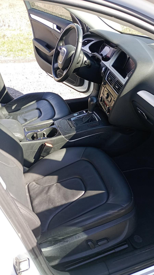 2010 Audi A4 for sale in Cars & Trucks in Ottawa - Image 3