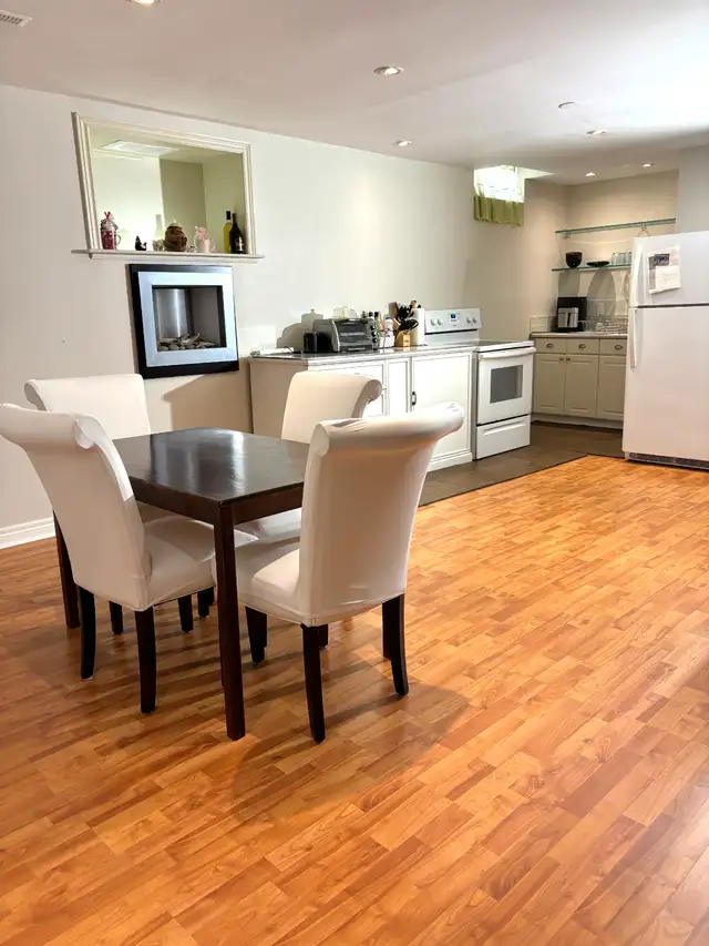 TWO BEDROOM BASEMENT APARTMENT FOR RENT IN RICHMOND HILL
