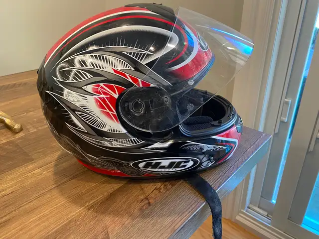 HJC CL 16 helmet. in Motorcycle Parts & Accessories in Hamilton - Image 4